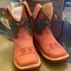 Roper’s pink boots infant size 4